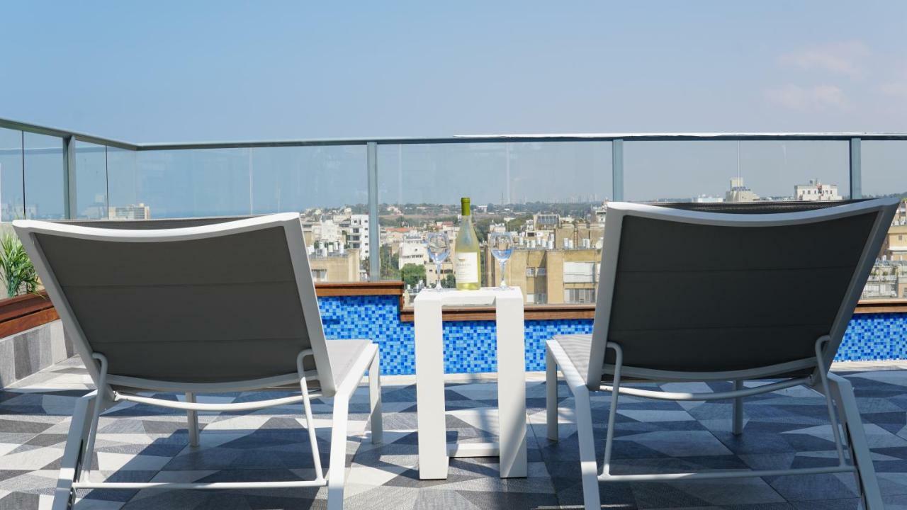 Luxury Rooftop Apartment In Netanya Exterior photo